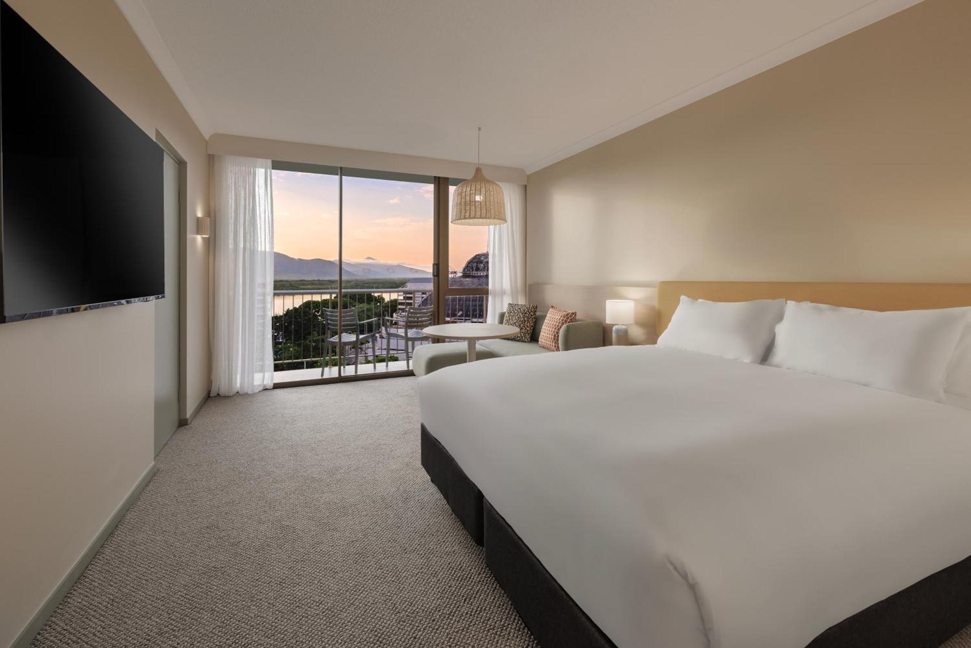 Premium King Balcony Room,1742586527:JPEG
